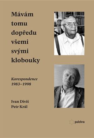 Mávám tomu dopředu všemi svými klobouky