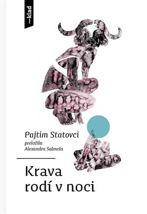 Krava rodí v noci