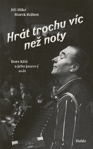 Hrát trochu víc než noty
